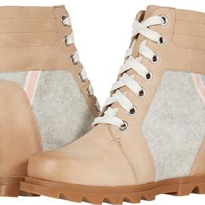 Sorel Beige and Light Gray Ankle Booties